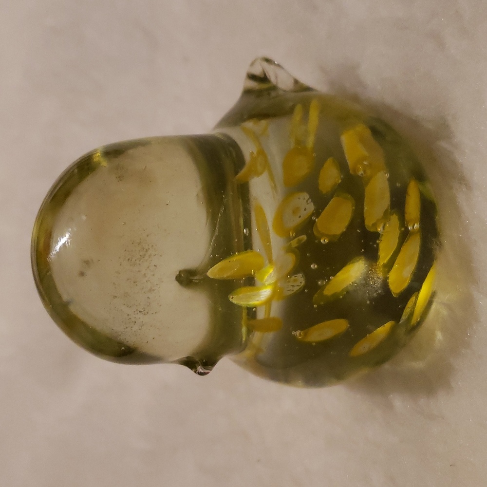 Vintage Lefton Art Glass Bird Figurine with Yellow Accents - Picture 4 of 8